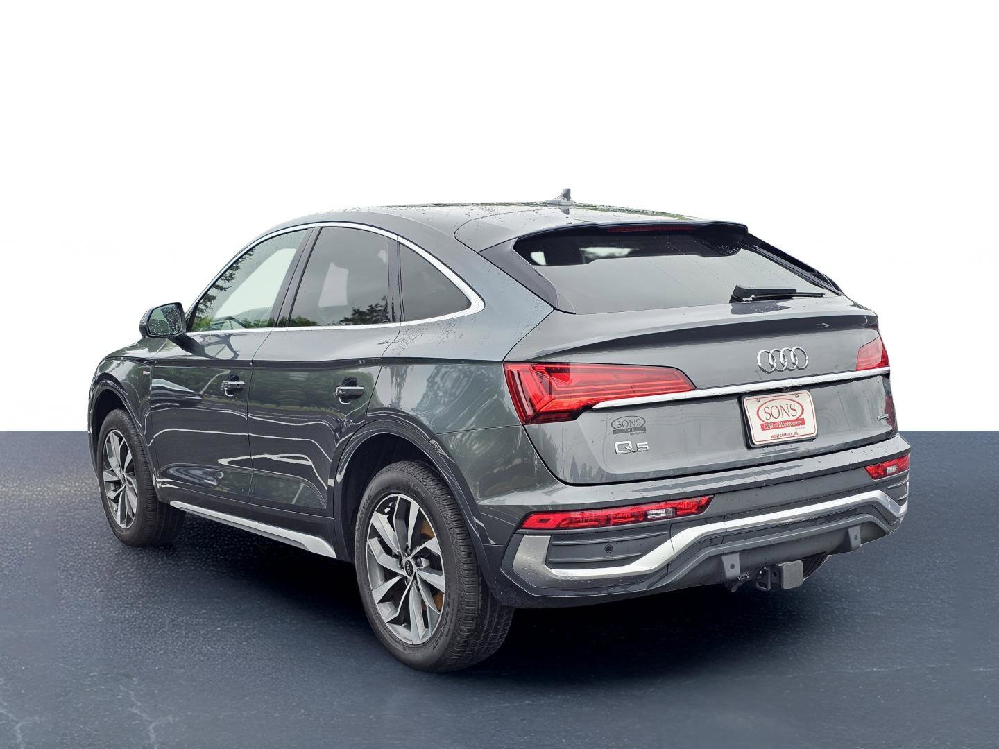 Used 2025 Daytona Gray Pearl Effect Audi S line Premium Plus image 12