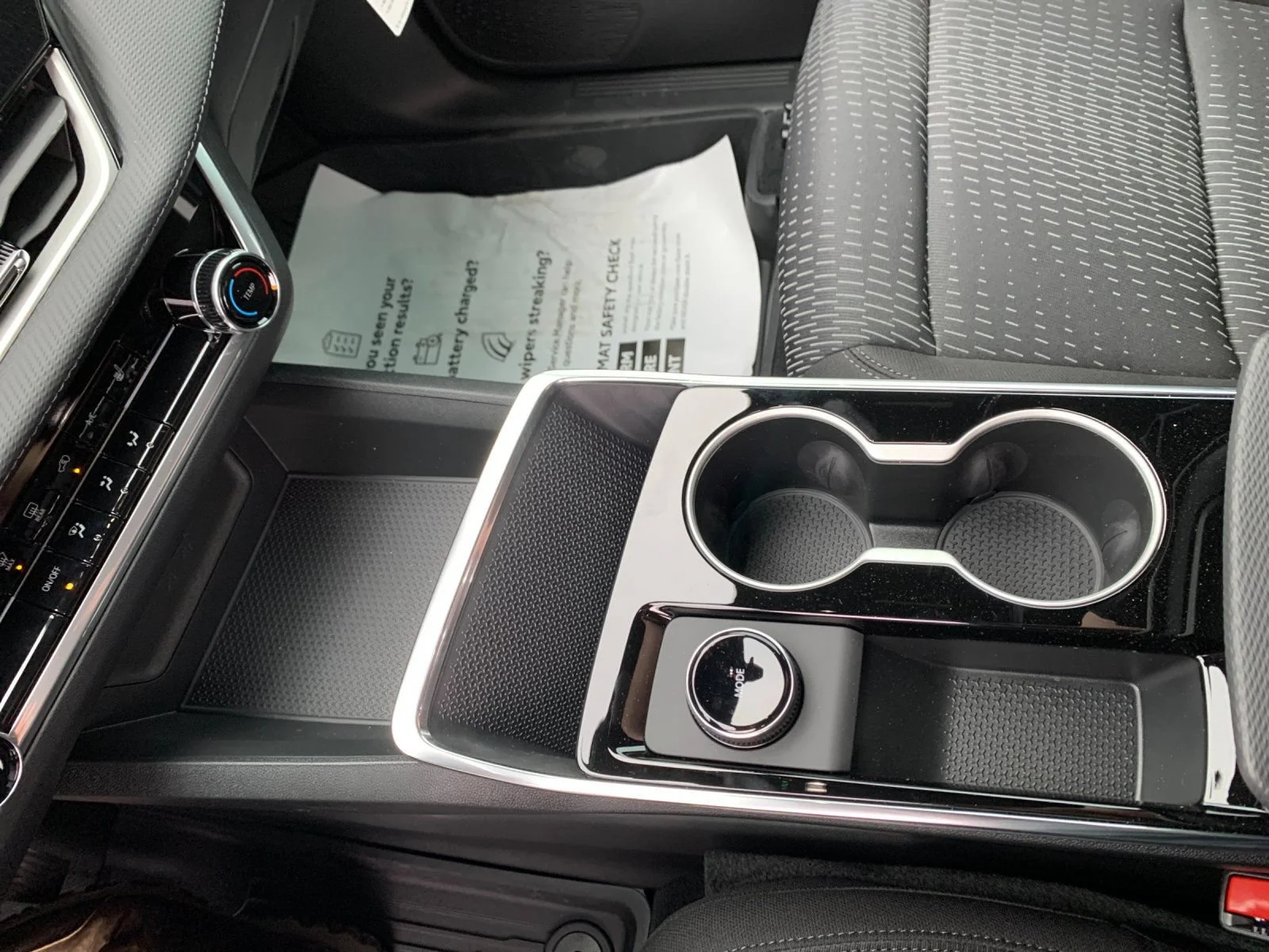 2026 Chevrolet Equinox LT - Photo 22