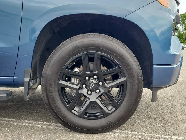 2024 Chevrolet Silverado 1500 Custom - Photo 6