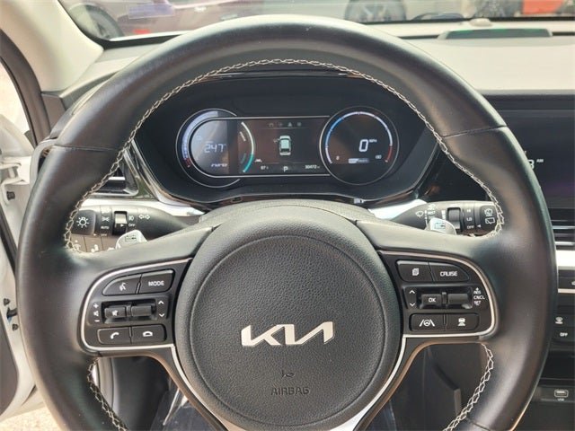 2022 Kia Niro EX - Photo 29