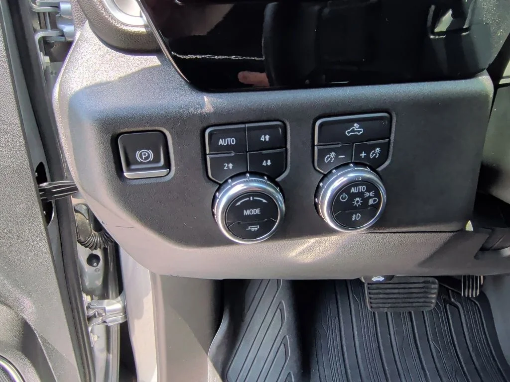 Used 2023 Sterling GMC Elevation image 15