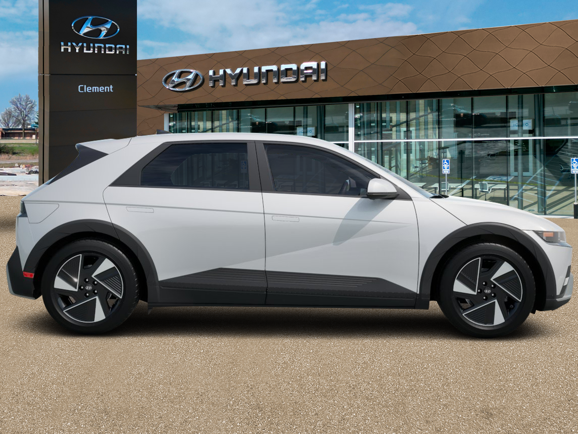 New 2027 White Hyundai SE image 21