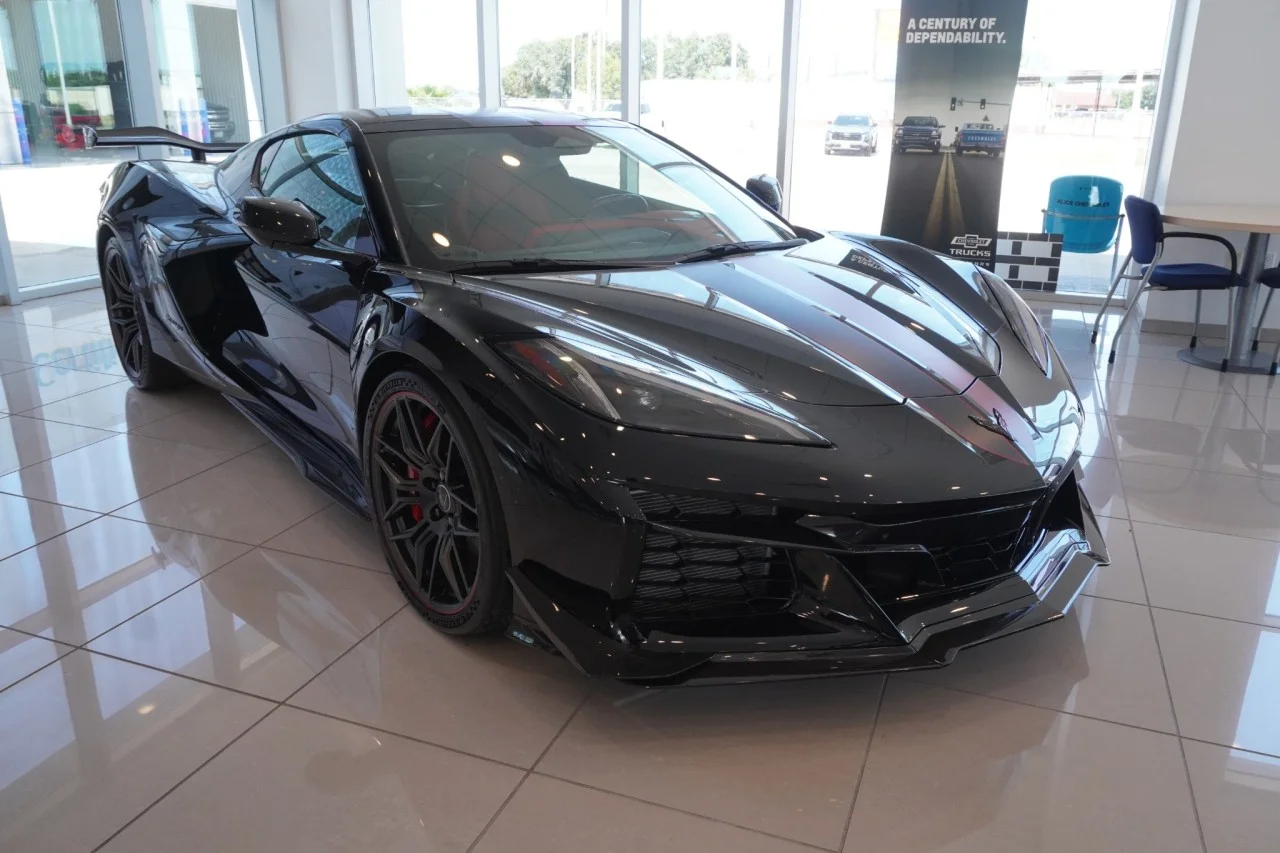 2026 Chevrolet Corvette 3LZ - Photo 3