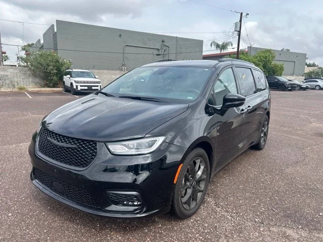 2025 Chrysler Pacifica