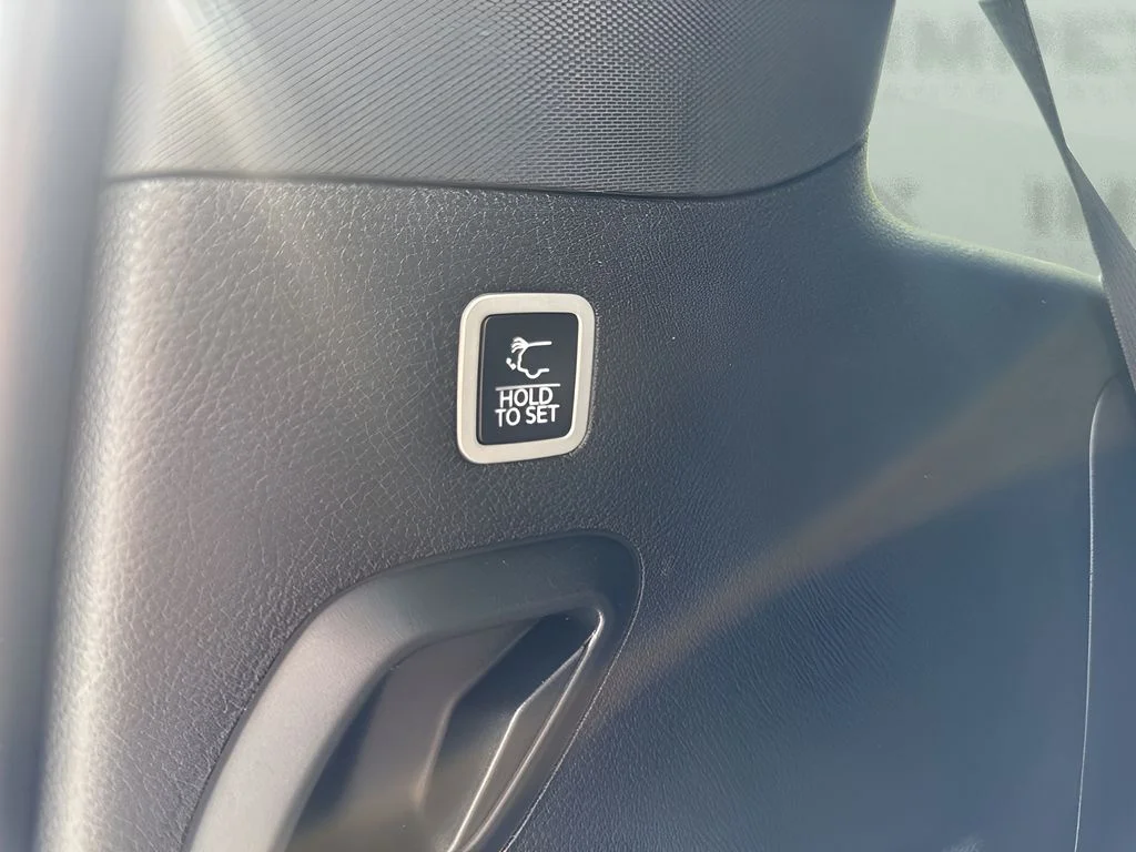Used 2024 Blue Jeep Series II image 33