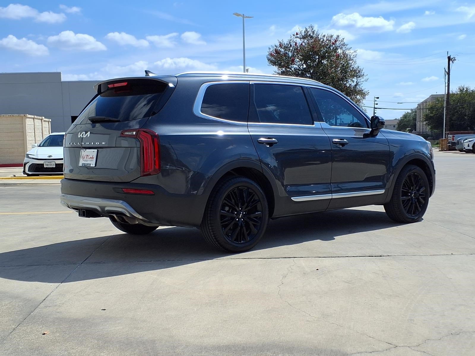 Used 2022 Gravity Grey Kia SX image 5