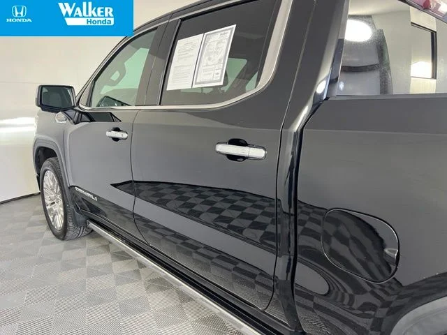 Used 2020 Onyx Black GMC Denali image 12