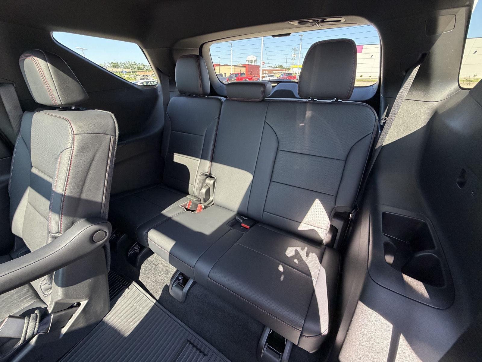 2026 Chevrolet Traverse Z71 - Photo 21