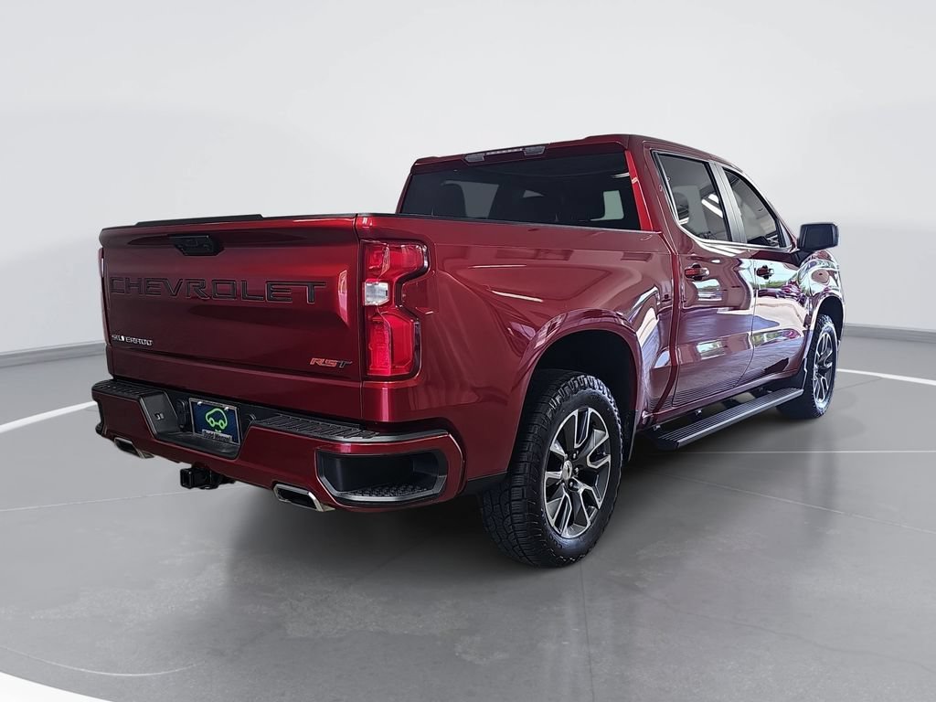 Used 2022 Cherry Red Tintcoat Chevrolet RST image 3