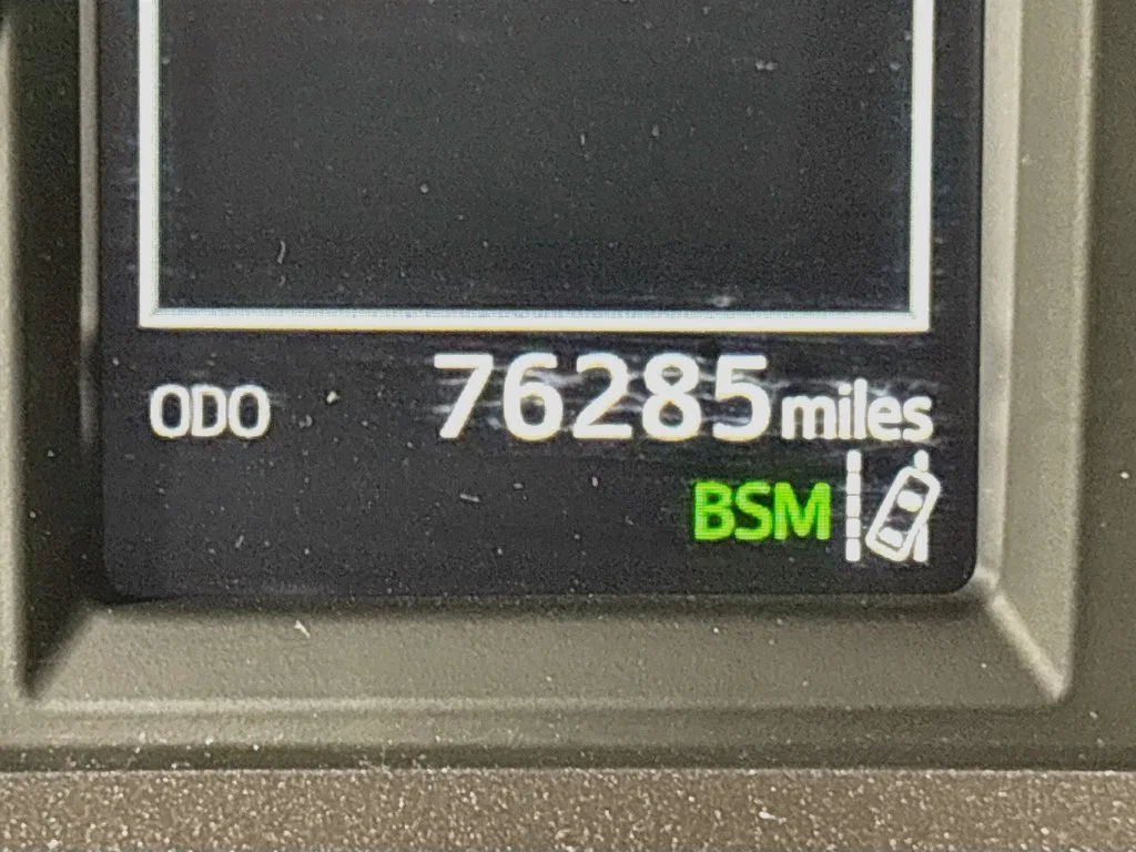 Used 2018 Silver Sky Metallic Toyota XLE image 14