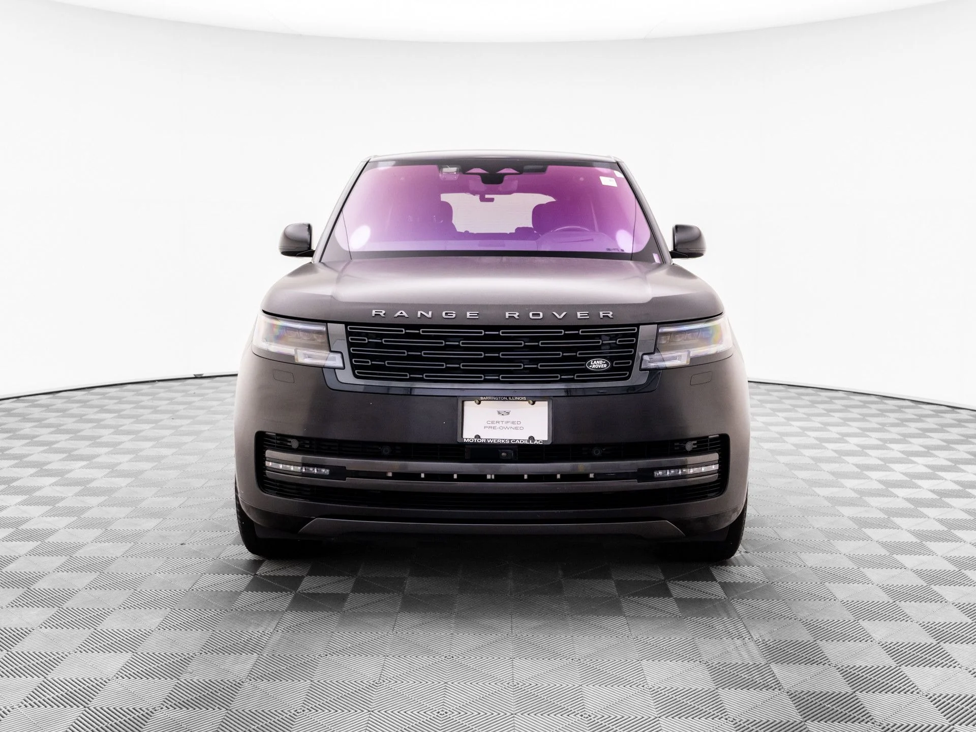 Used 2023  Land Rover Autobiography image 8