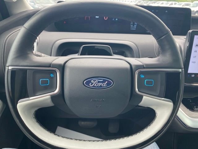 Used 2025 Stone Blue Metallic Ford Platinum image 22