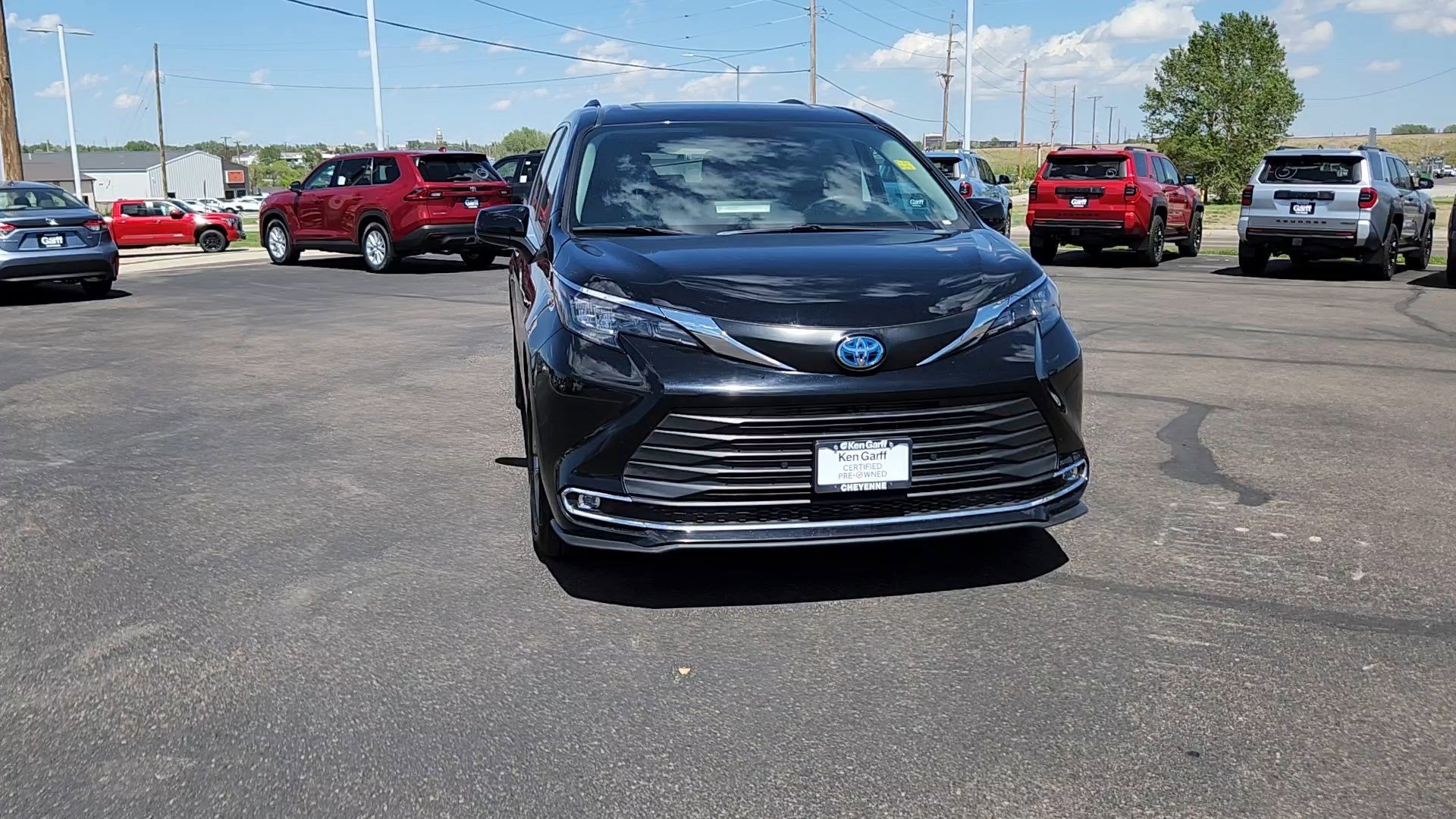 Used 2024 Midnight Black Metallic Toyota XLE image 4