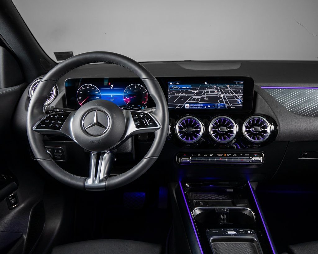 Certified Used 2025 Black Mercedes-Benz GLA 250 image 8
