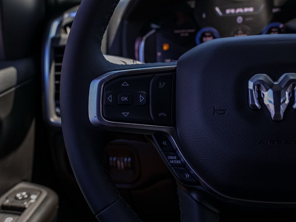 New 2026 Bright White Clear-Coat Exterior Paint RAM Big Horn Night Edition image 24