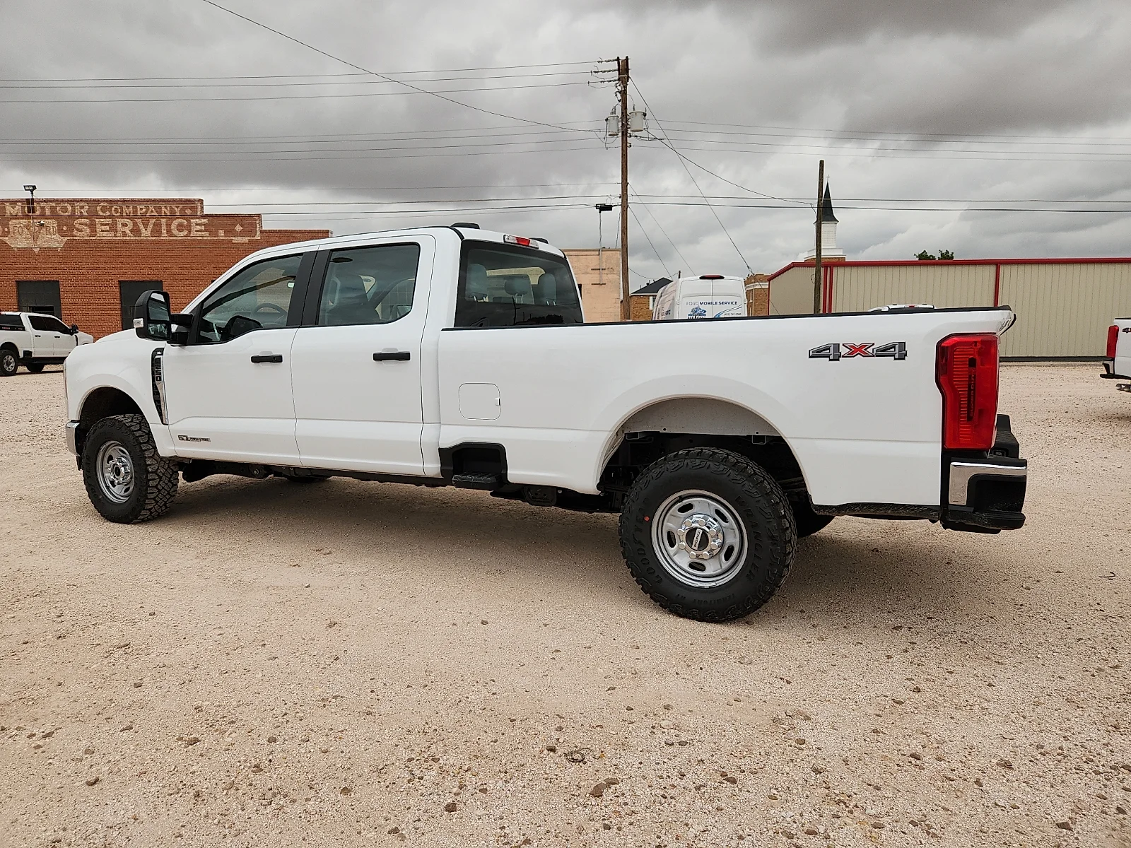 New 2026 Oxford White Ford F-250® XL image 4