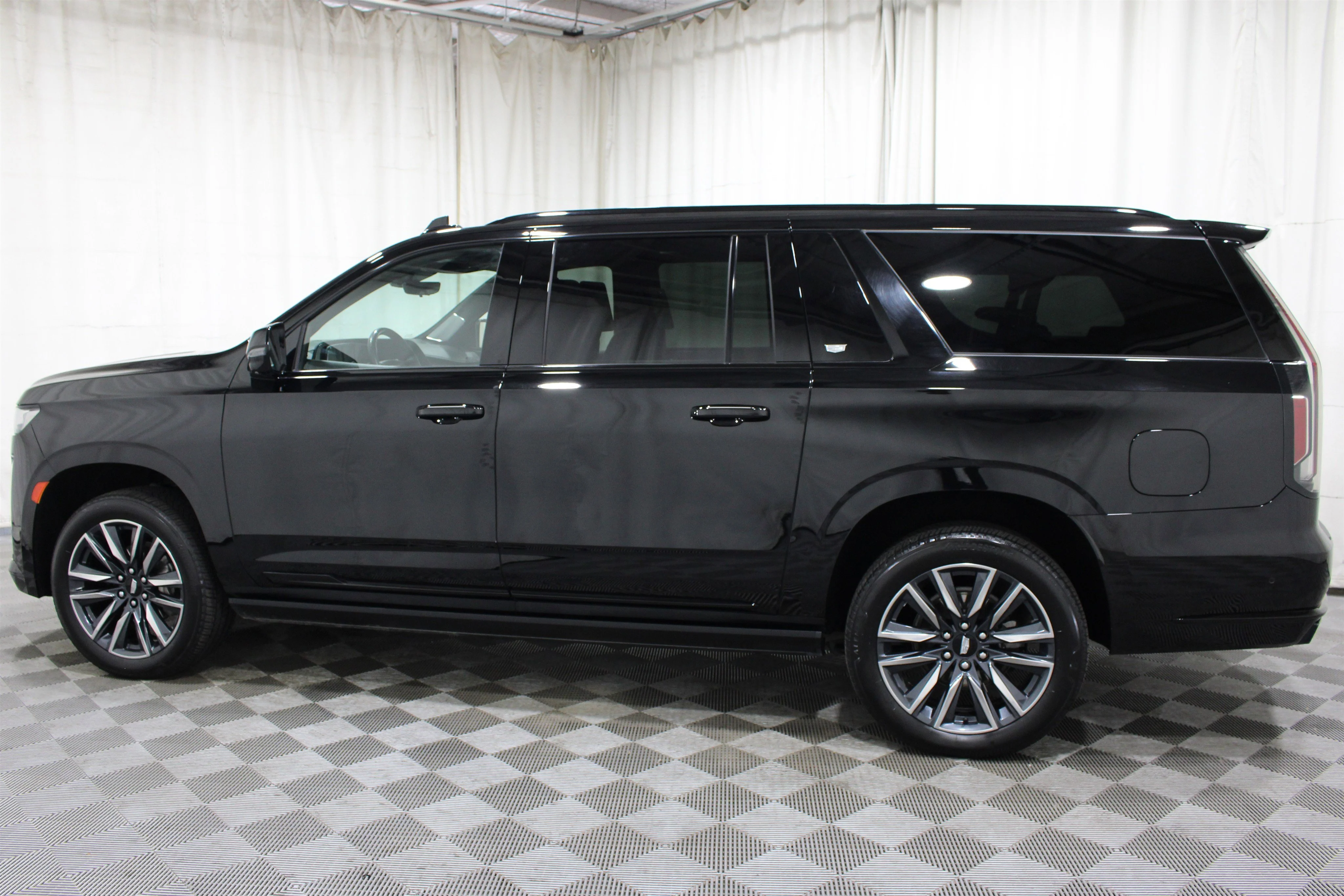 2023 Cadillac Escalade ESV Sport Platinum - Photo 38