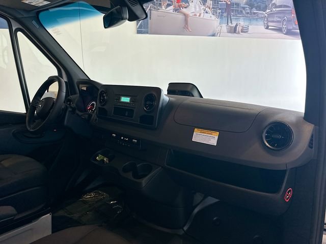 New 2026 Arctic White Mercedes-Benz Cargo 144 WB image 25