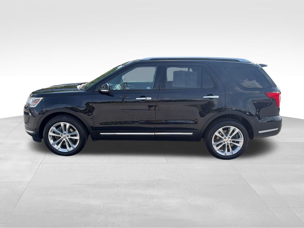 Used 2018 Black Ford Limited image 3