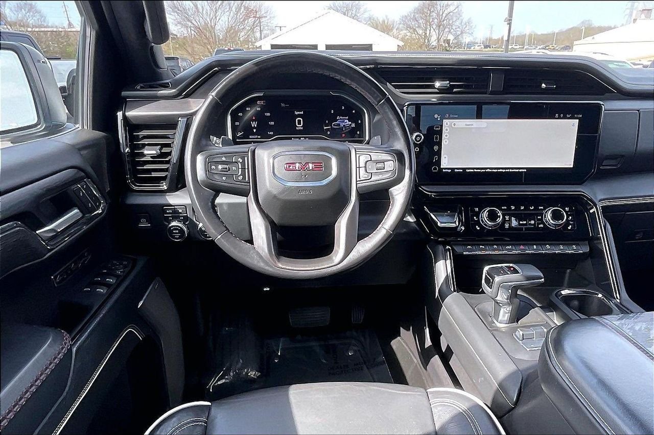 Used 2024 Summit White GMC 4WD Crew Cab Short Box AT4X image 11