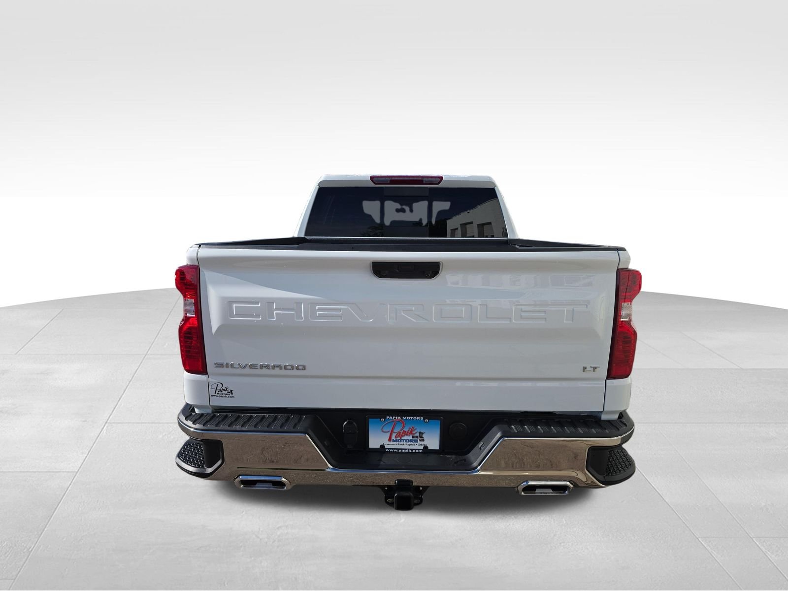 New 2026 Summit White Chevrolet LT image 5