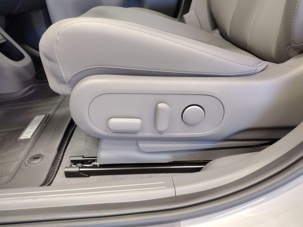 New 2026 Cyber Gray Hyundai SEL image 20