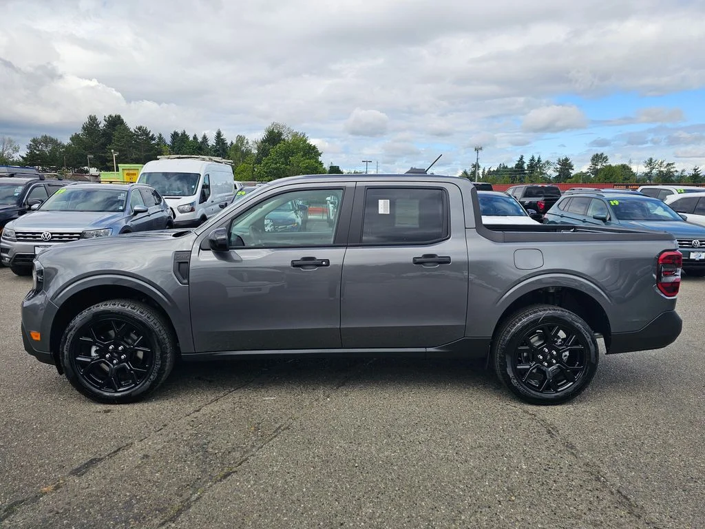 New 2025 Gray Ford XLT image 4
