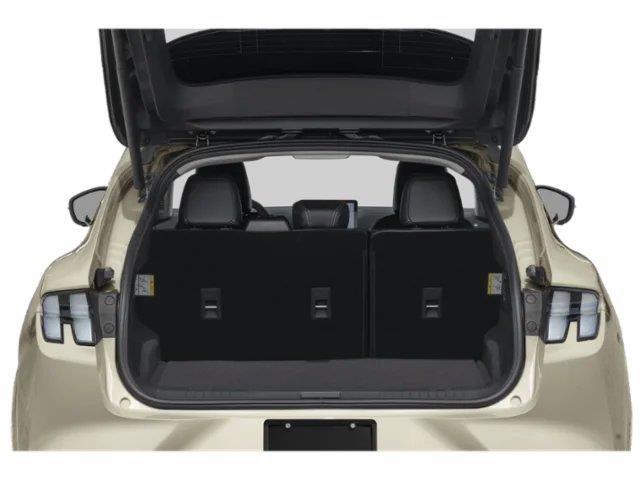 New 2026 Star White Metallic Tri-Coat Ford Premium image 8