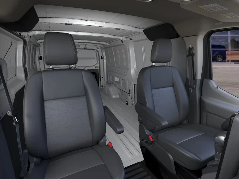 New 2026 Oxford White Ford Base image 32