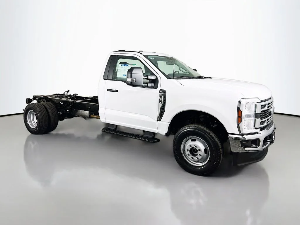 2025 Ford Super Duty F-350 DRW
