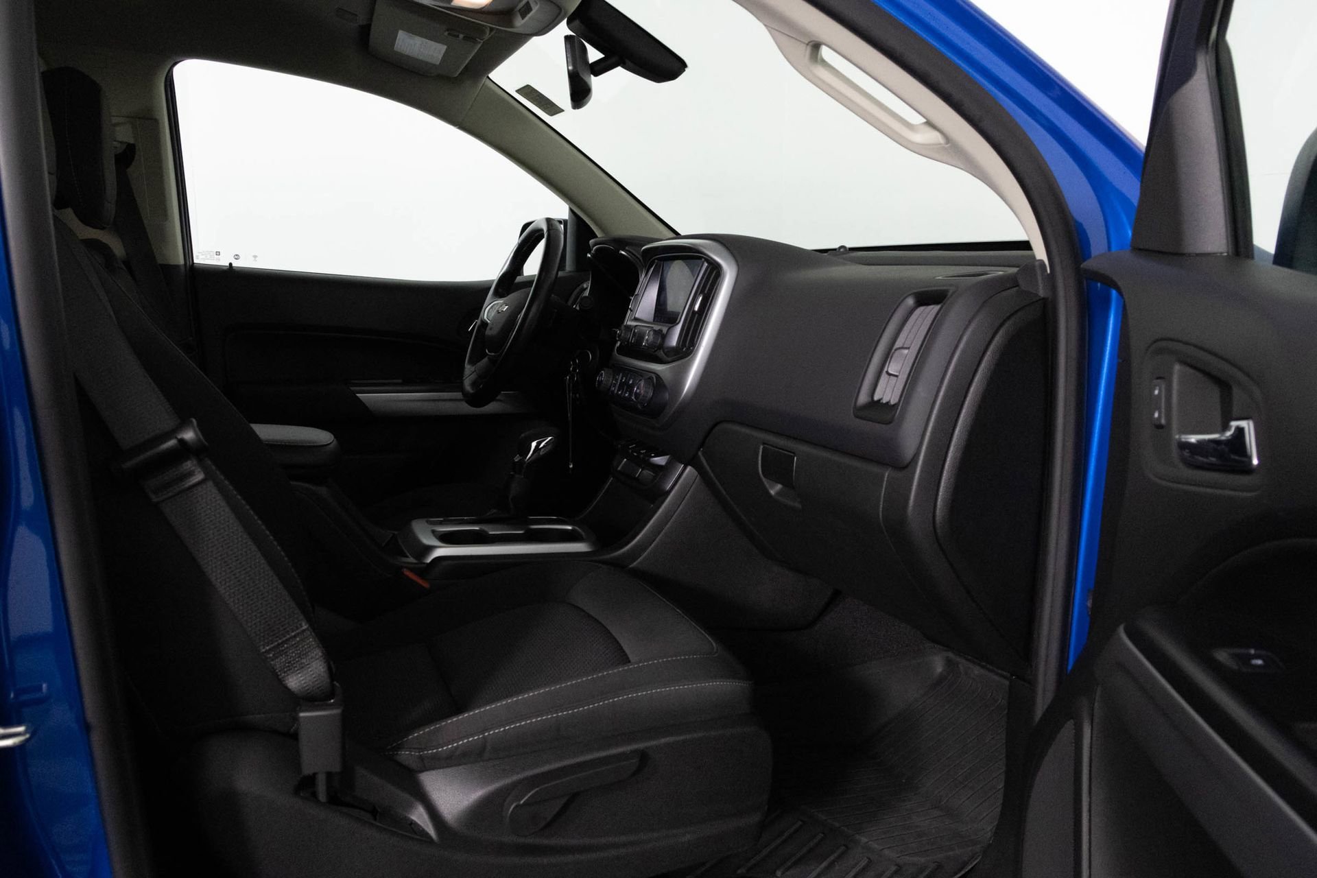 2022 CHEVROLET COLORADO - Image 36