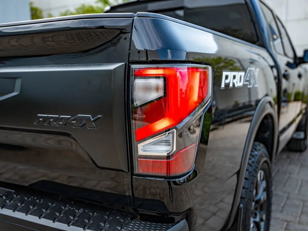 Used 2022 Super Black Nissan PRO-4X image 15
