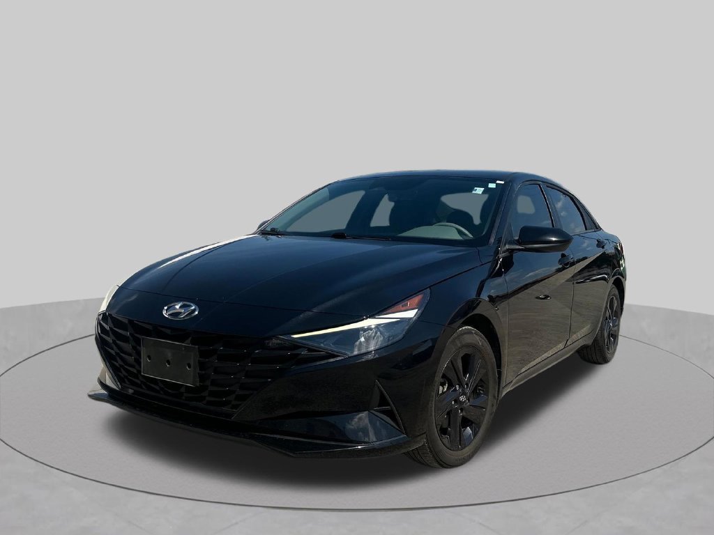 Used 2023 Phantom Black Hyundai SEL image 30
