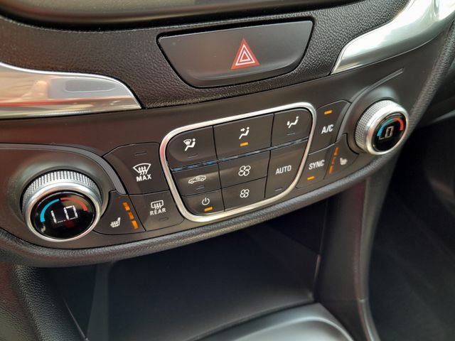 Used 2019 White Chevrolet LT image 23