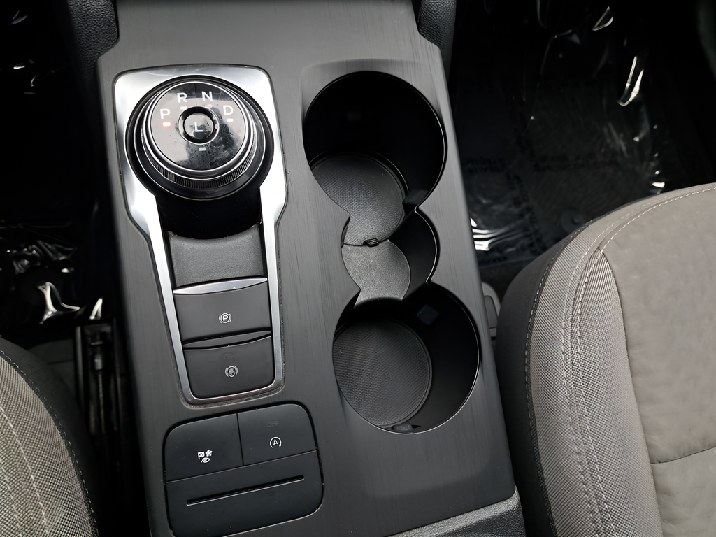 Used 2020 Black Ford SE image 24
