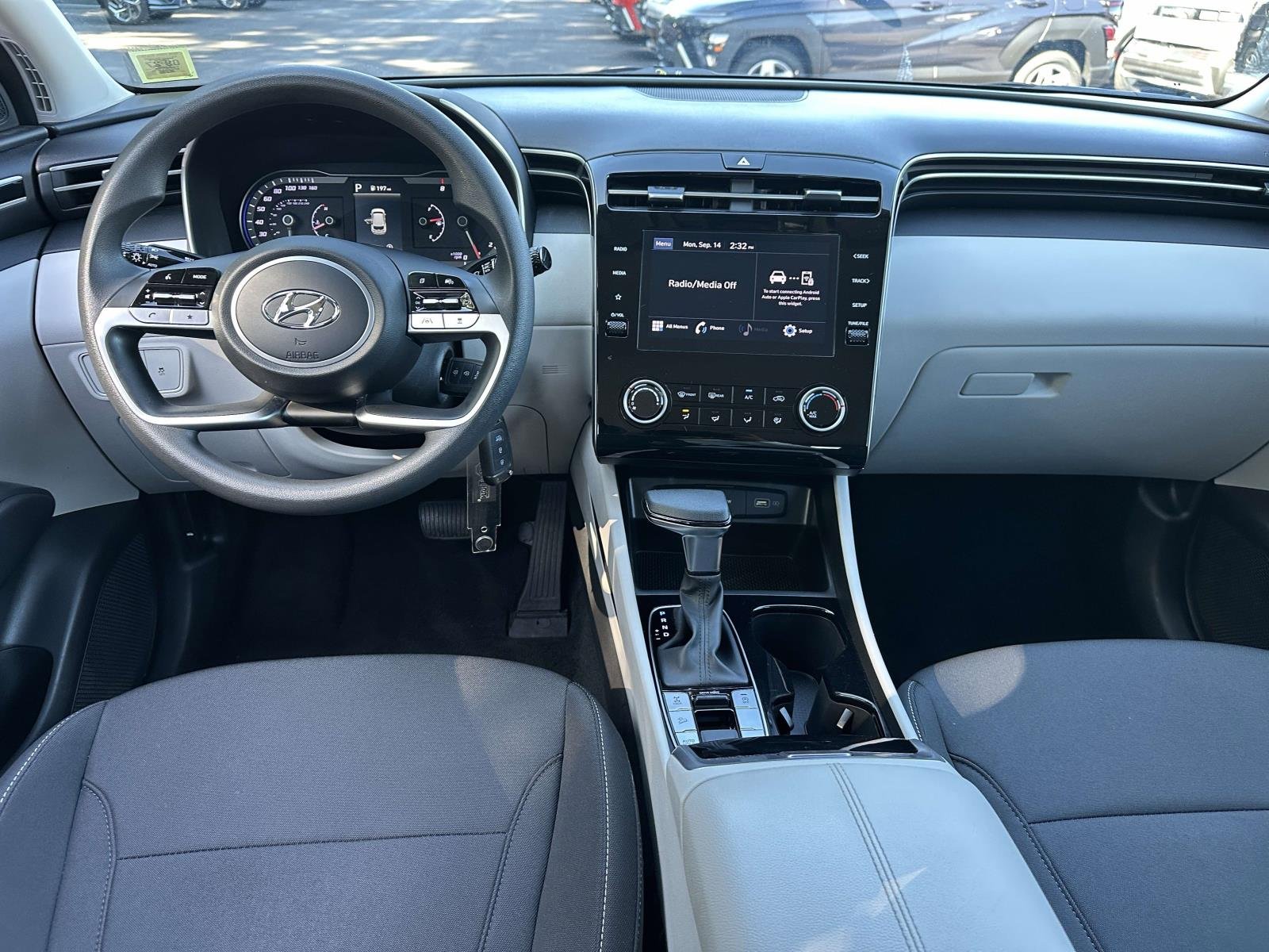 2024 Hyundai Tucson SE - Photo 20