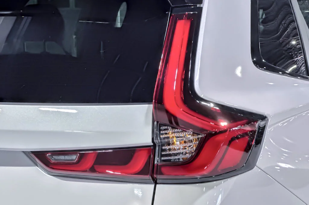 New 2027 Platinum White Pearl Honda Sport Touring image 33