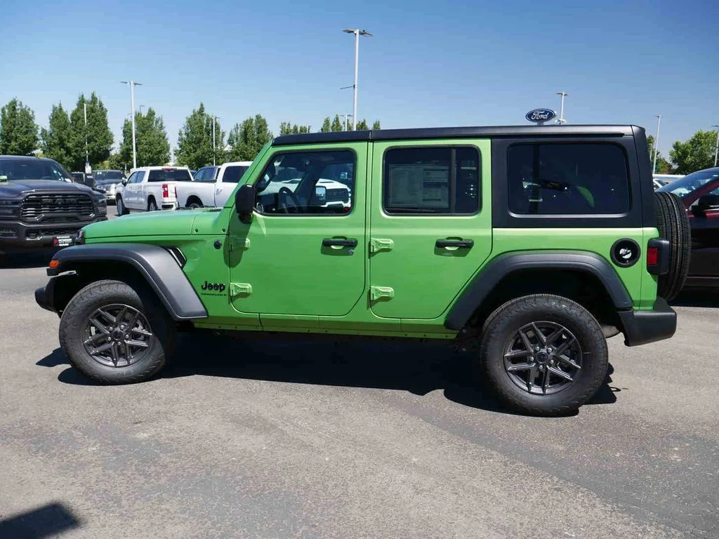 2025 Jeep Wrangler 4-Door Sport S - Photo 18