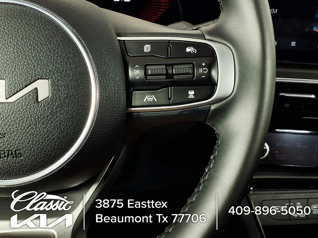 Used 2026 White Kia GT-Line image 21