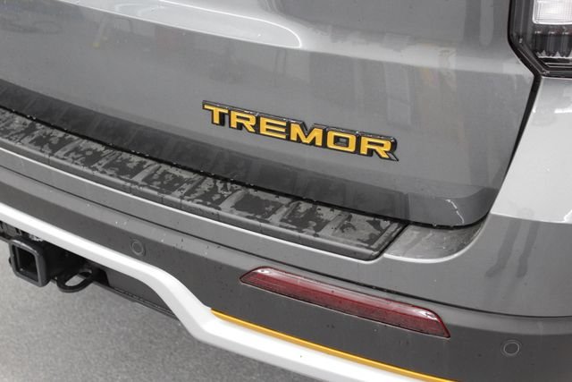 New 2026 Carbonized Gray Metallic Ford Tremor® image 7