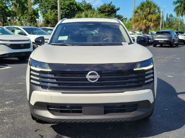 New 2027 Aspen White TriCoat Nissan SV image 2