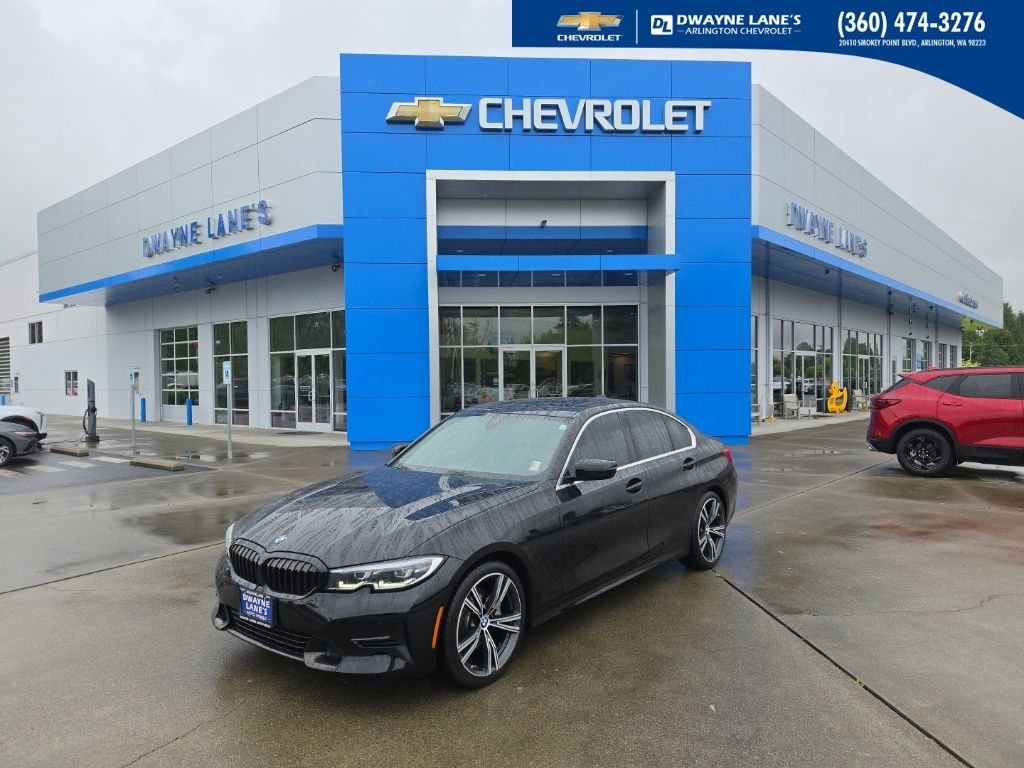 2020 BMW 3 Series 330i Sedan's photo