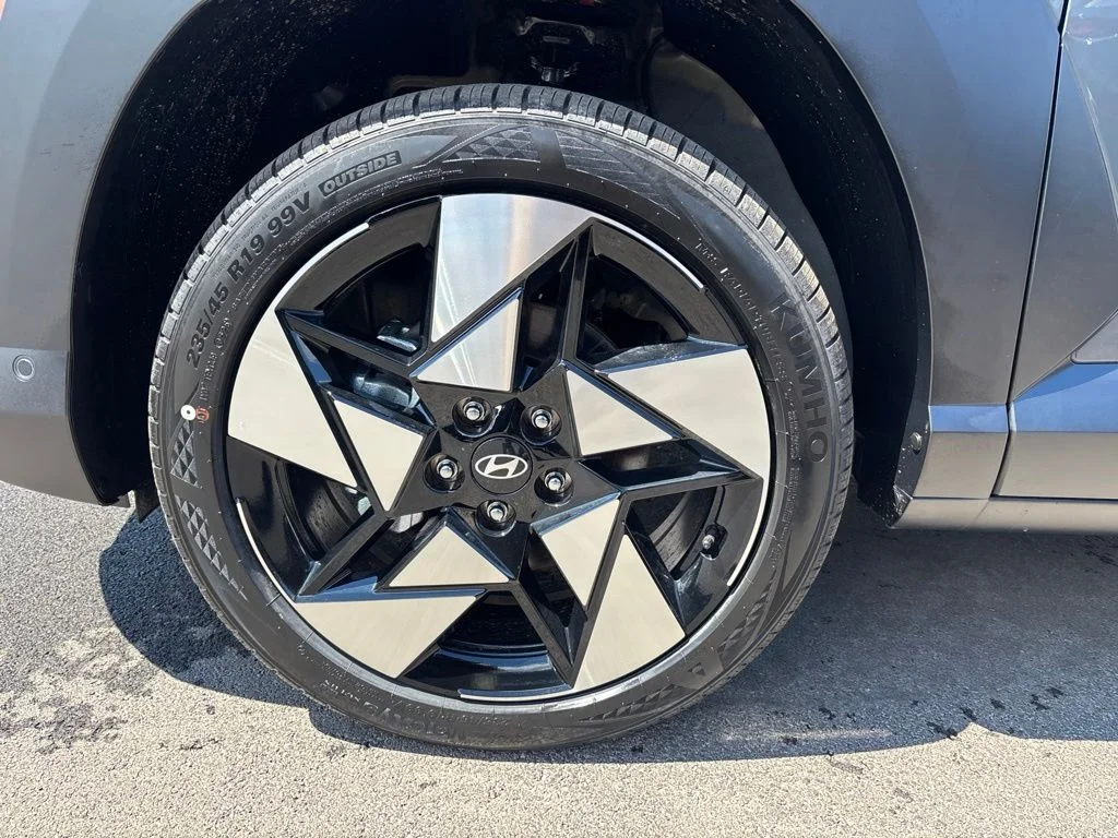 New 2026 Gray Hyundai Limited image 9