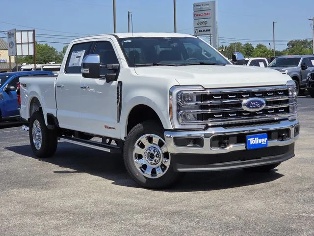 New 2026 Star White Metallic Tri-Coat Ford F-250® Lariat® image 2