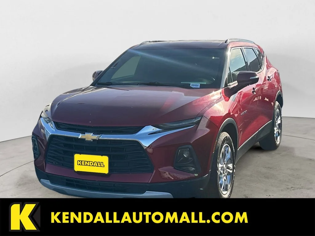 Used 2019 Red Chevrolet Base image 1