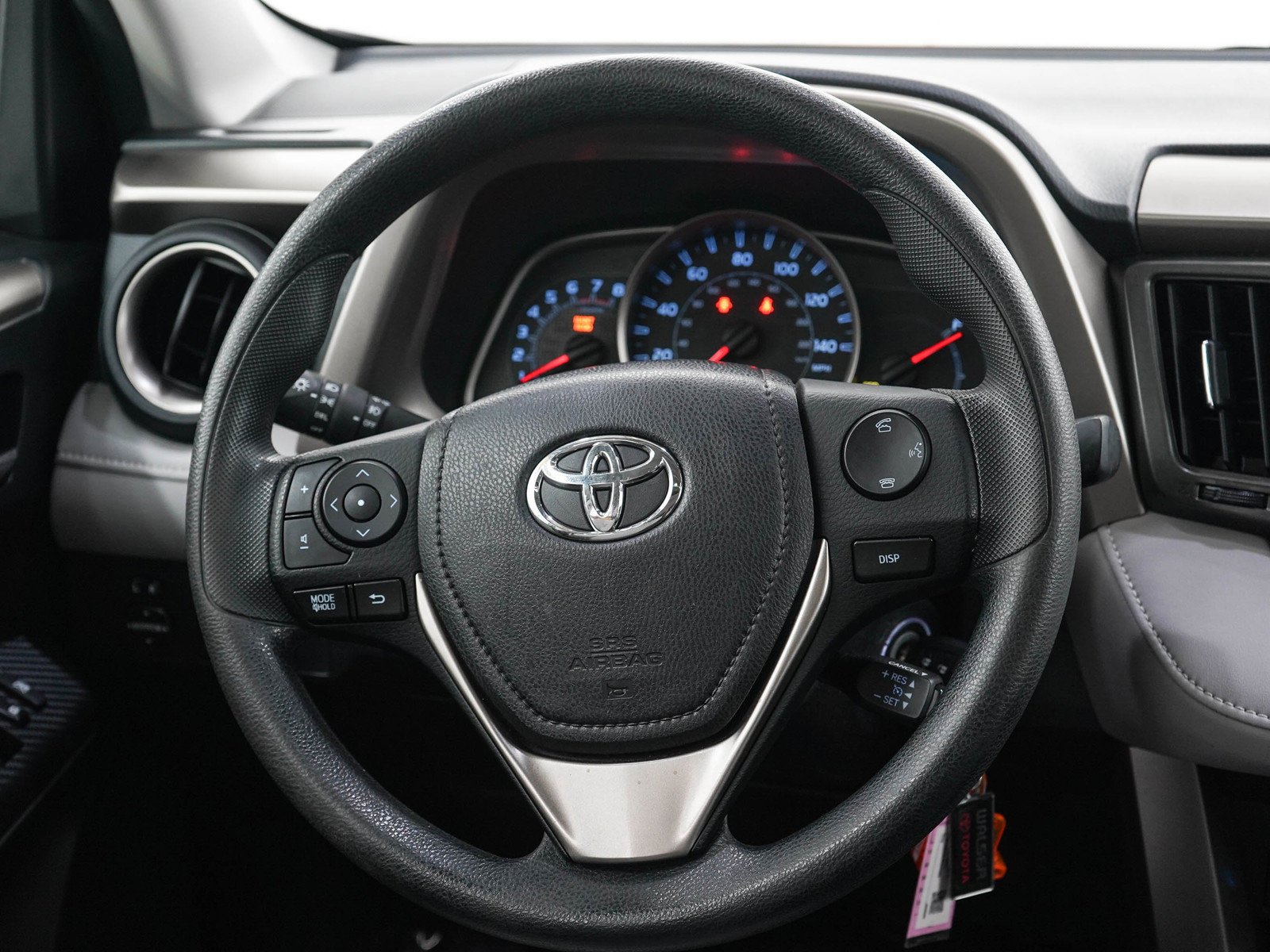 Used 2015 Magnetic Gray Metallic Toyota Xle image 17