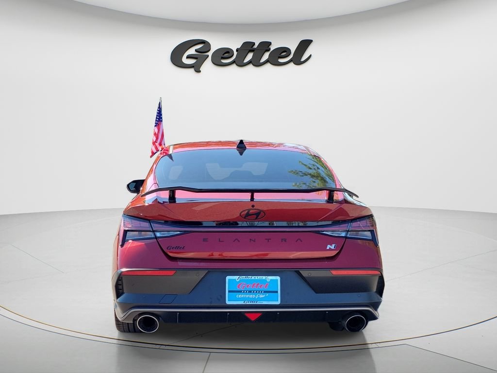 2025 Hyundai Elantra N - Photo 6