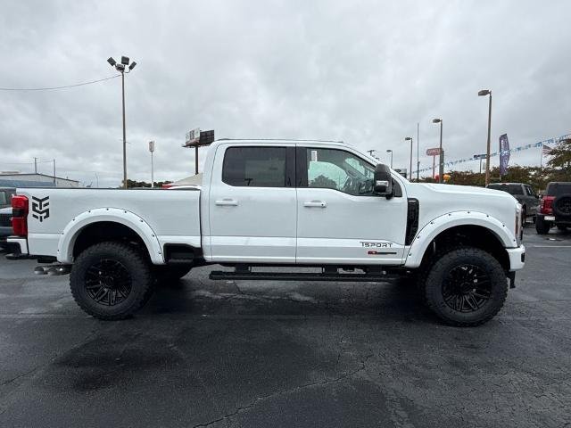 New 2026 Oxford White Ford F-250® Lariat TS MotorSport Valor Package image 34