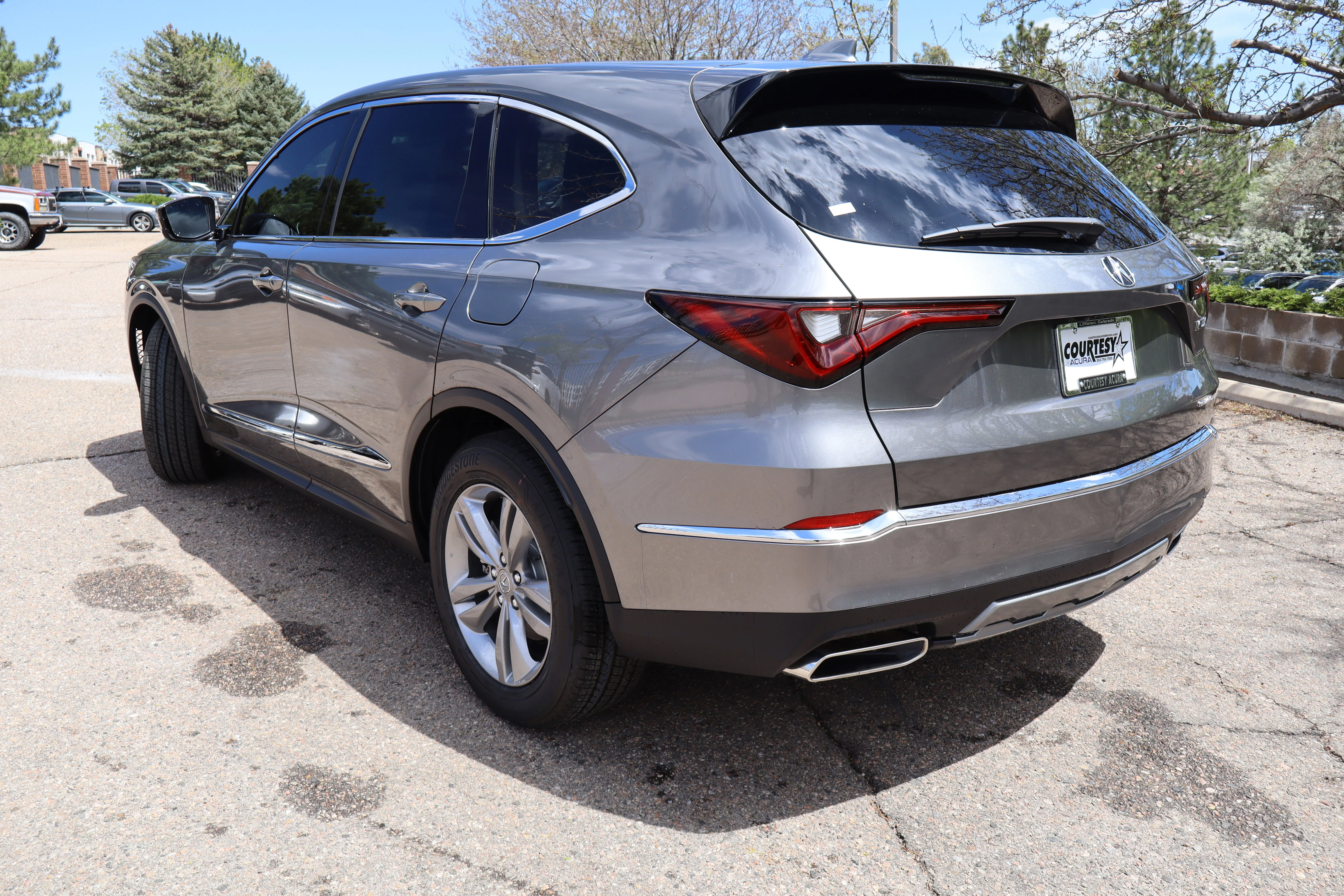 New 2026 Liquid Carbon Metallic Acura 4MDX image 4