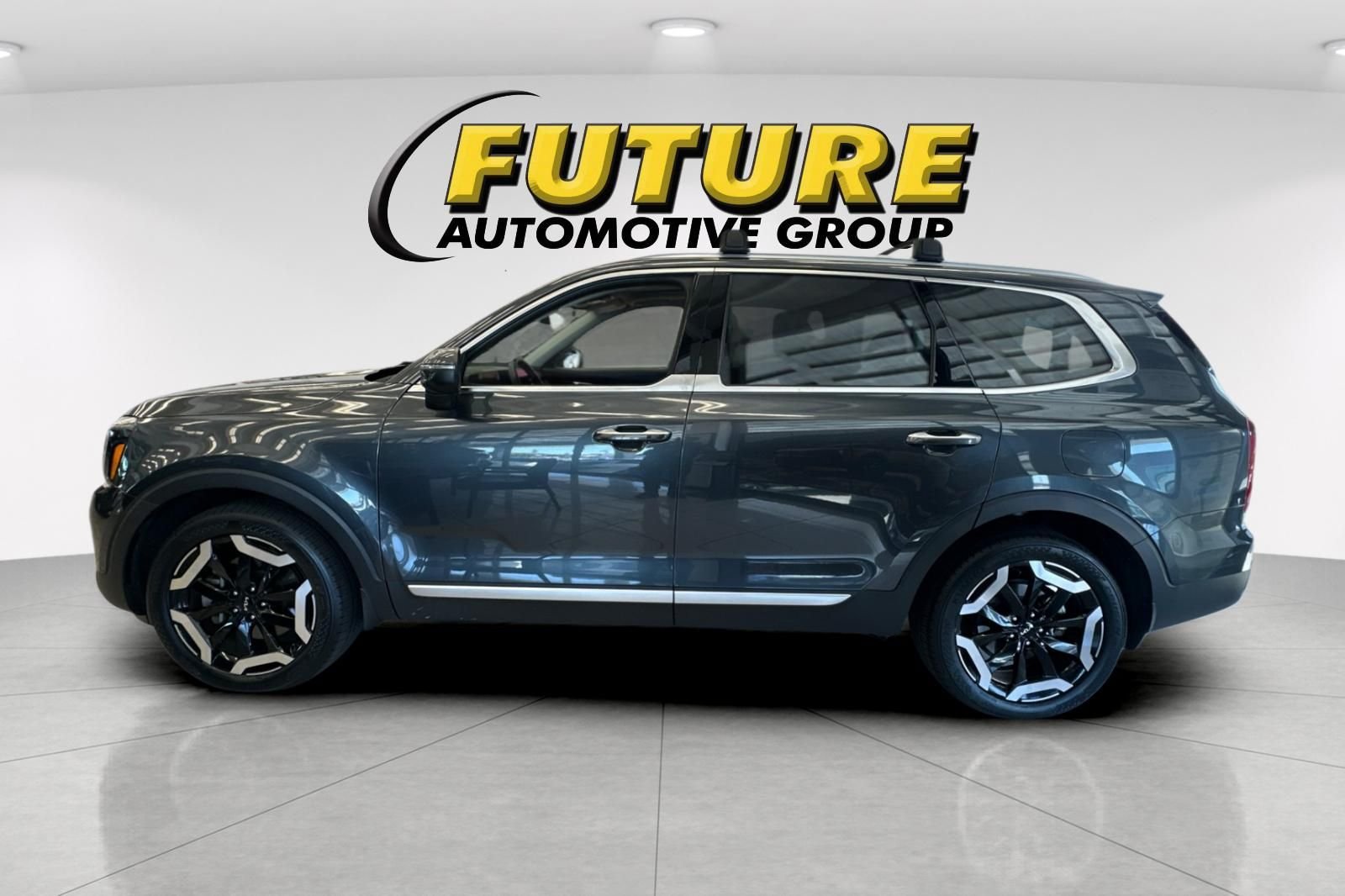 Used 2024 Gray Kia S image 6